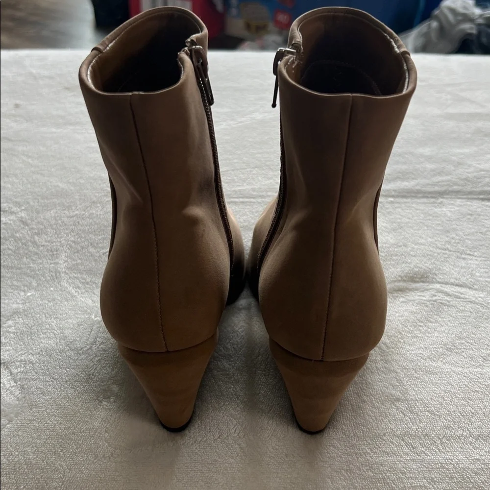 MIA ankle boots-NWT-7.5
